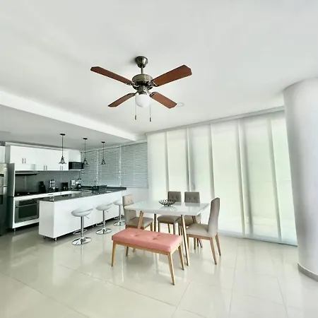 Apartamento Morros Vitri Apto Familiar En Primera Linea De Playa Cartagena